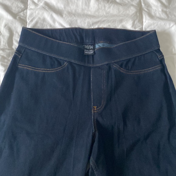 HUE Essential Demin Leggings (Jeggings) - Picture 2 of 5